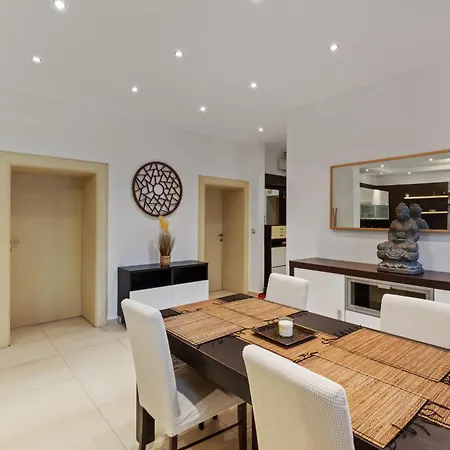 Grand Elegant - Center Apartmán