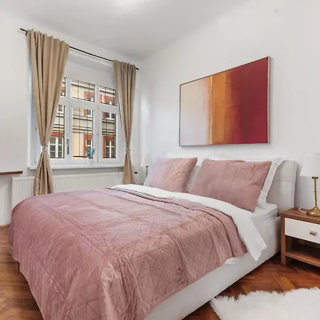 Grand Elegant - Center Apartmán *