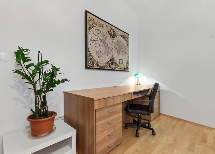 Grand Elegant - Center 브라티슬라바